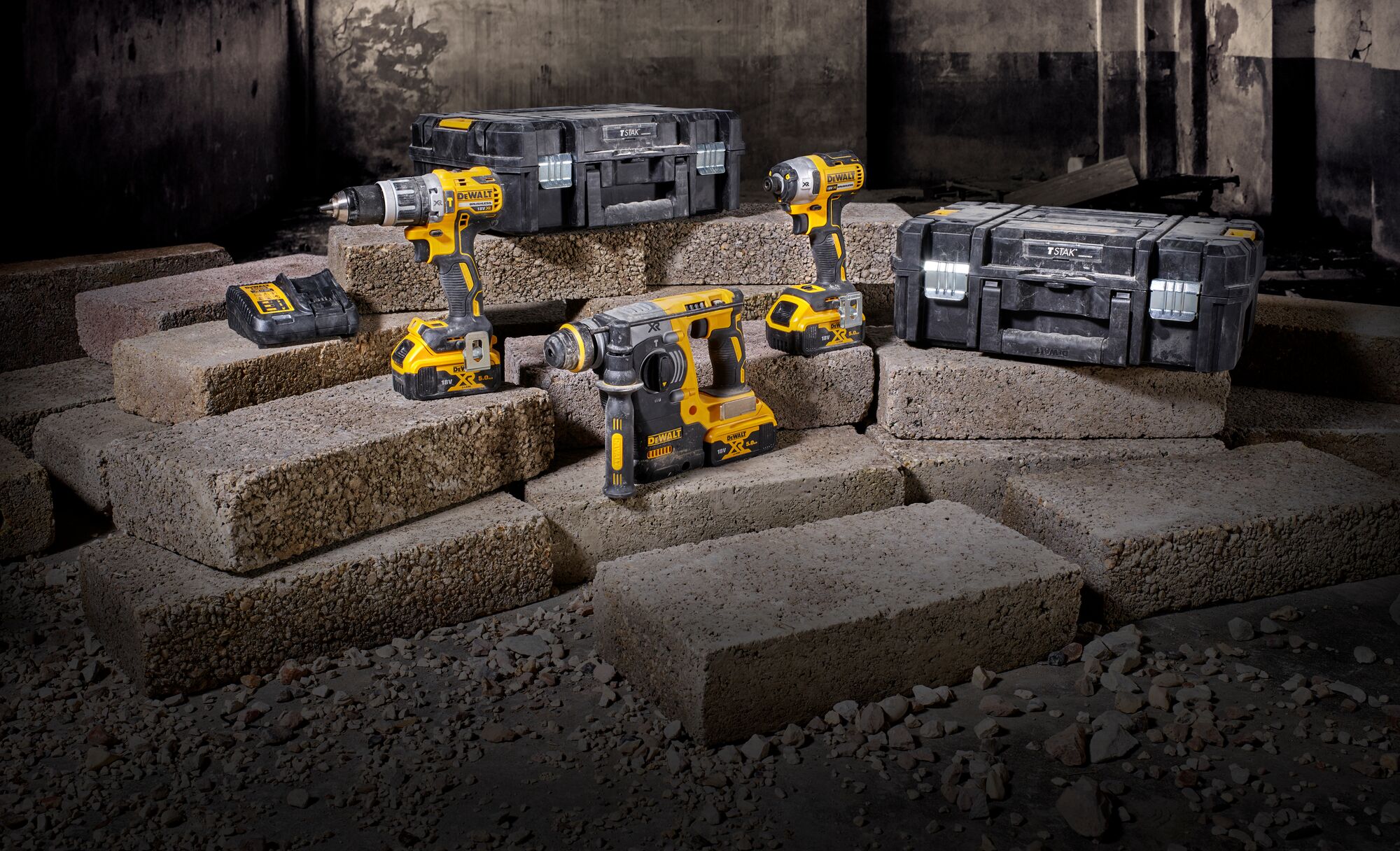 dewalt 18v kit