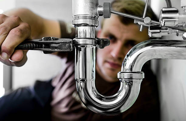 plumbing companies near me